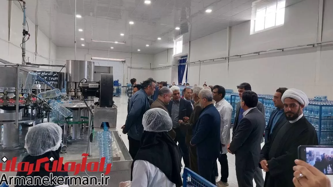 افتتاح 2 کارخانه تولید نوشیدنی و آب‌معدنی